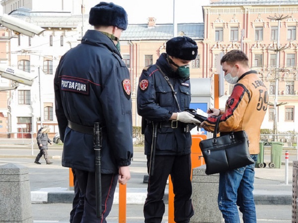 Попова не исключила продление ограничений до июня