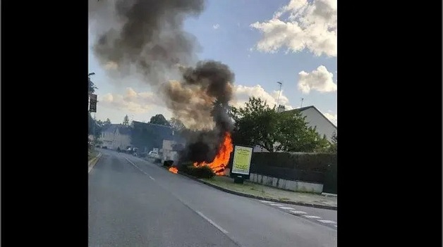 Во Франции столкнулись два самолета. Погибли все, кто был на борту