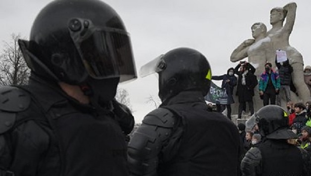 В Санкт-Петербурге задержан второй подозреваемый в нападении на полицейских