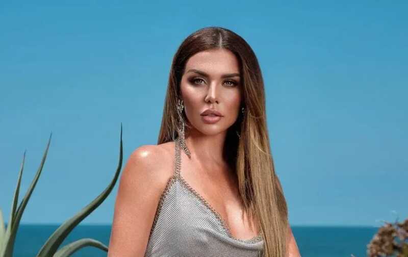 Анна Седокова, оставившая позади грусть, удивила своих поклонников новым образом жизни