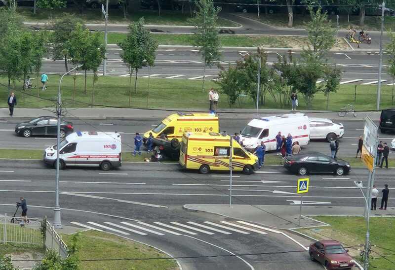 В Москве на Бесединском шоссе произошла серьезная авария, из-за которой образовалась автомобильная пробка