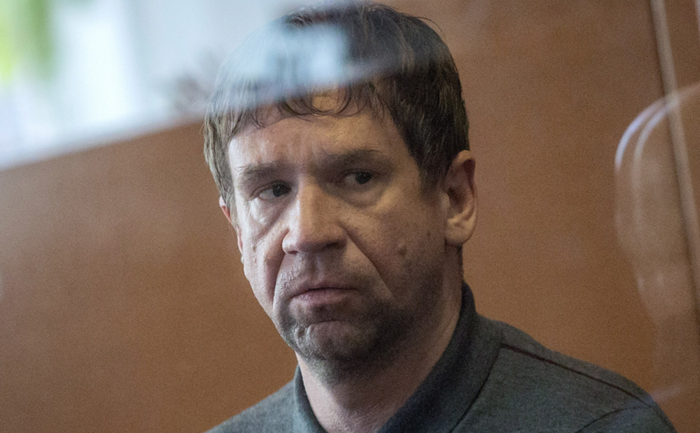 Fugitive banker Vladimir Antonov hiding in Europe: Ukrainian passport and criminal ties surface online