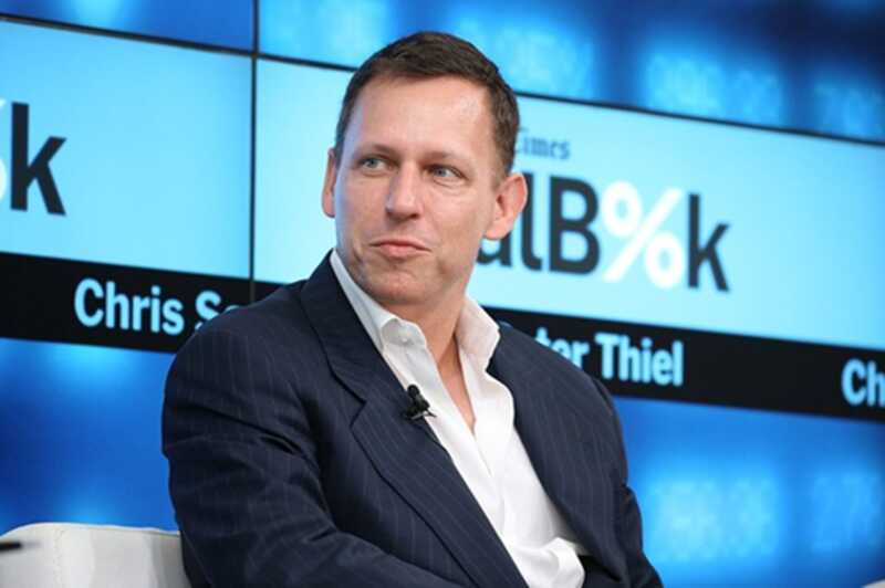 Основатель PayPal Питер Тиль обвинил мировые элиты в том, что они подавляют развитие науки