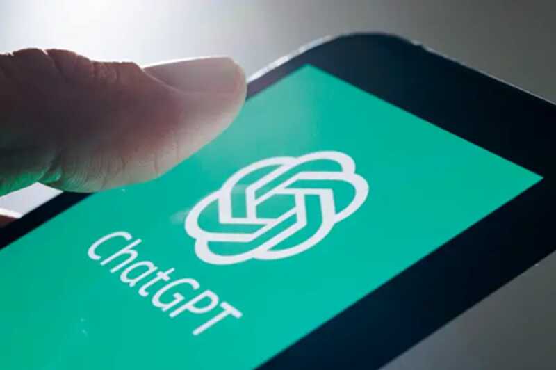 ChatGPT сократил количество рабочих мест для начинающих примерно на треть
