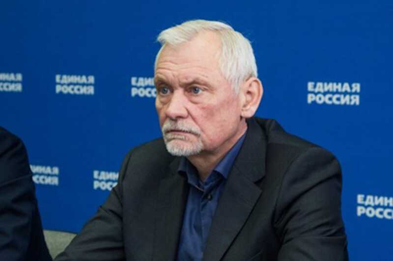 Депутат Государственной Думы Булавинов и АСВ прикрывают хищения на миллиарды в Лесбанке с помощью жены депутата