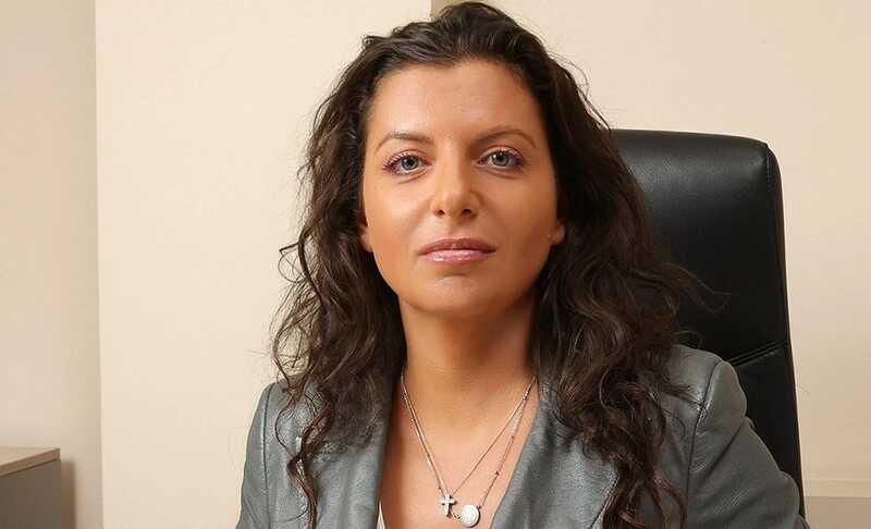 Российских журналистов во время полёта на Аляску угощали котлетами по-киевски