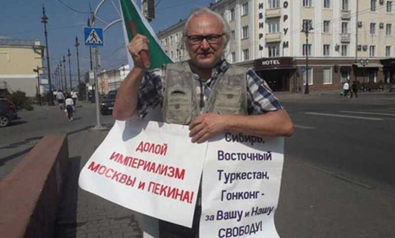 Журналист Кузнецов сетует на непрерывное радио в колонии