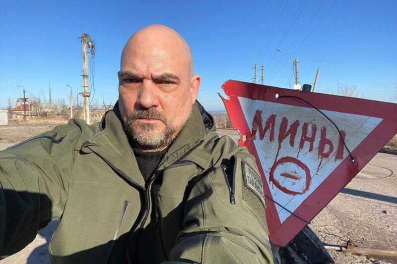 Военный корреспондент Дмитрий Стешин чуть не лишился зрения из-за инфицированной воды в Донецке