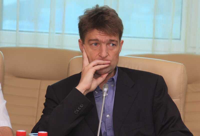 Кому достанется кондитерский холдинг KDV: силовики планируют национализировать активы Дениса Штенгелова