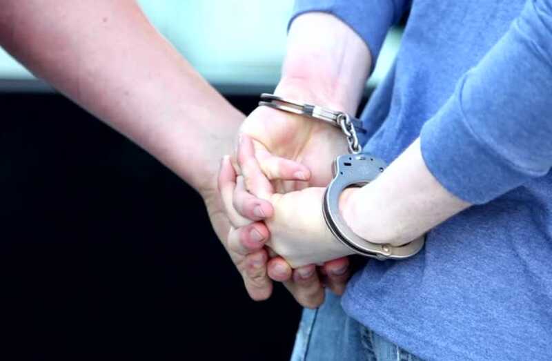 В Париже задержан предполагаемый преступник, обвиняемый в насилии над украинкой у Эйфелевой башни