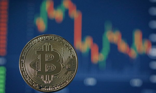 Bitcoin преодолел отметку в $5000