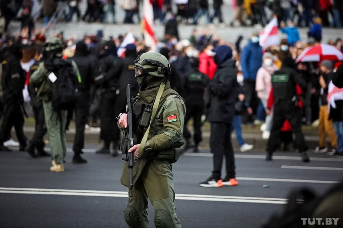 Силовики на Марше против террора.