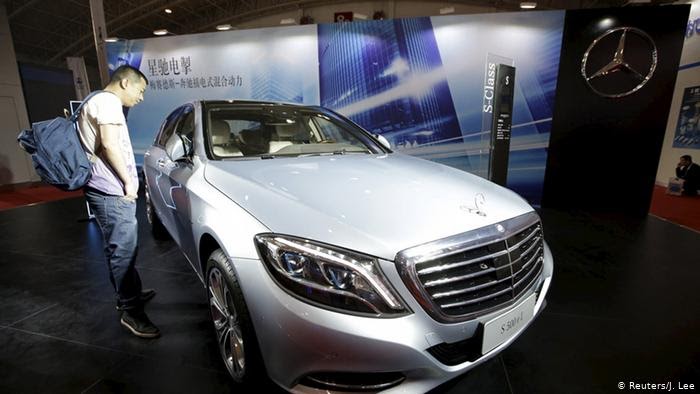 Гібридний Mercedes-Benz S500 eL на автосалоні в Пекіні