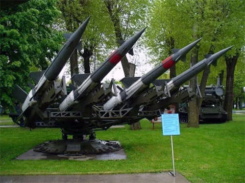 Ракетный комплекс класса «земля — воздух» S-125M1