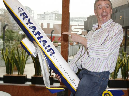 ryanair-is-going-to-start-plastering-ads-on-its-planes-to-make-money dzqidqziezideeglv